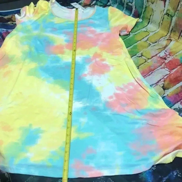 Kiwi and punch Miami swim cover up tie dye size medium - Picture 9 of 10